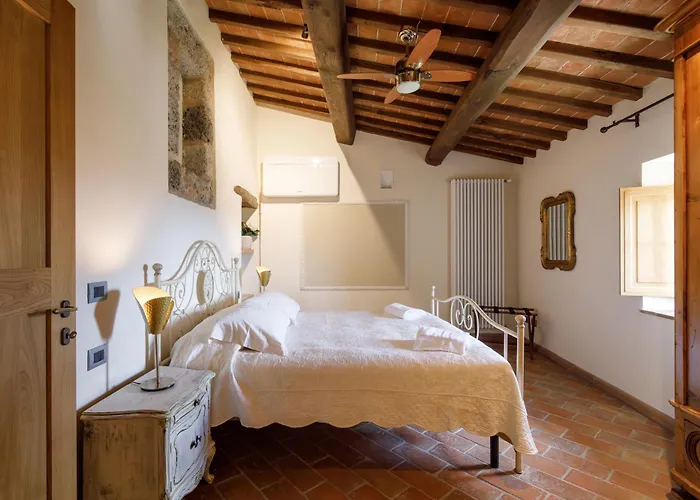 Relais La Costa Historical 4* モンテリッジョーニ