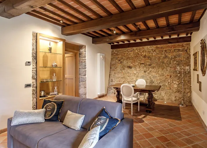 Relais La Costa Historical