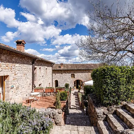 Relais La Costa Historical Resort