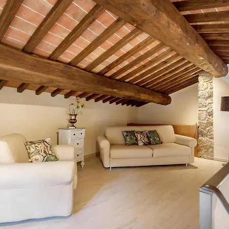 Relais La Costa Historical Resort