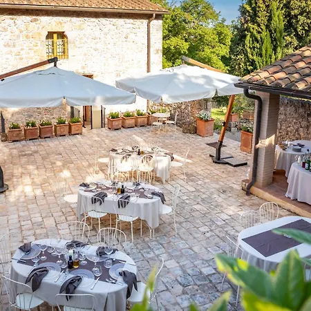 Relais La Costa Historical Feriested Monteriggioni