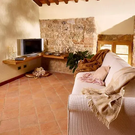 Relais La Costa Historical Resort