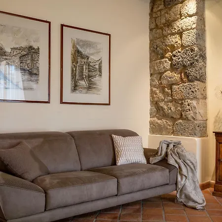 Relais La Costa Historical 3*